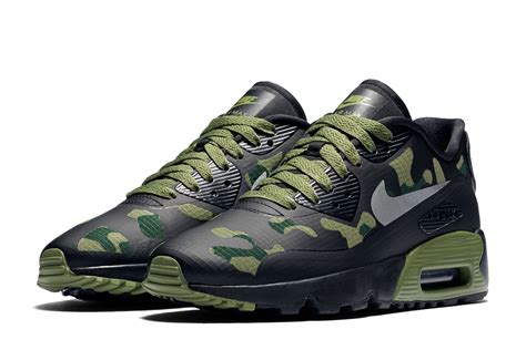 Nike camo 90 green